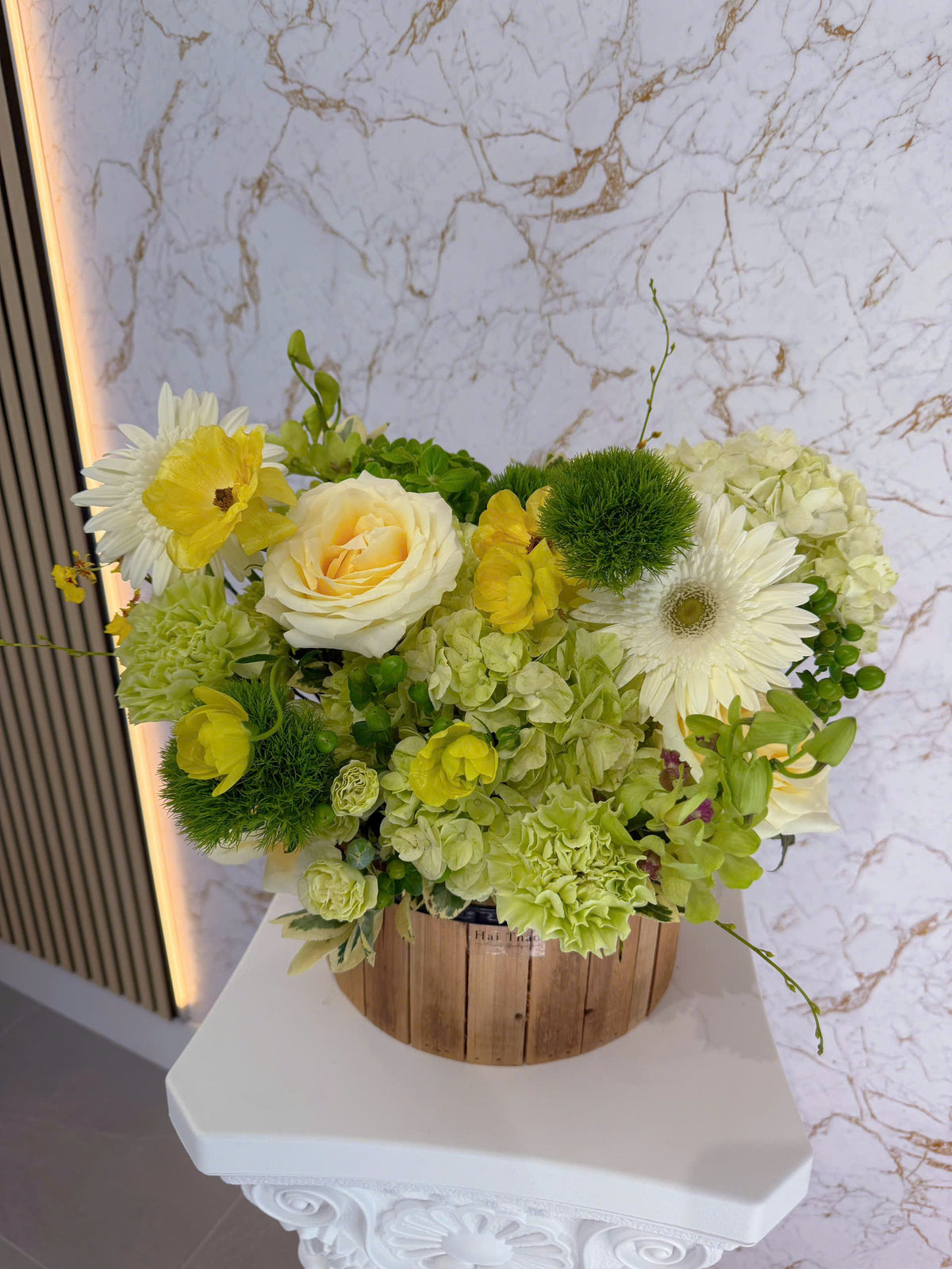 Fresh Flowers β Flowers for the Metal Element