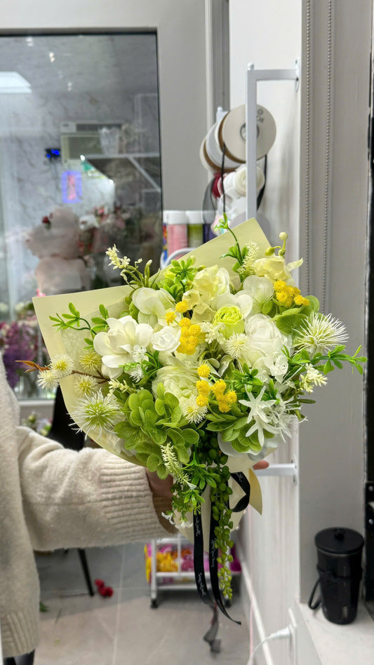 Green, white and yellow bouquet