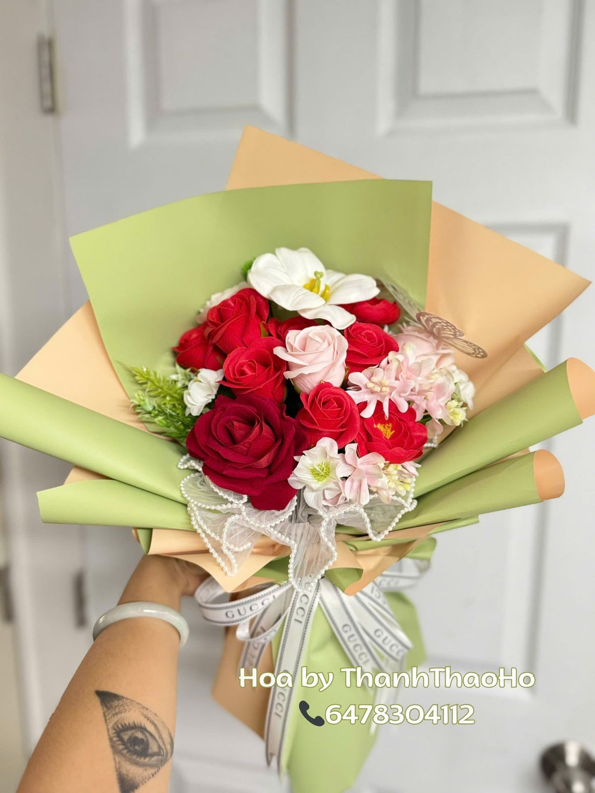 Bó hoa sáp tone đổ hồng trẻ trung