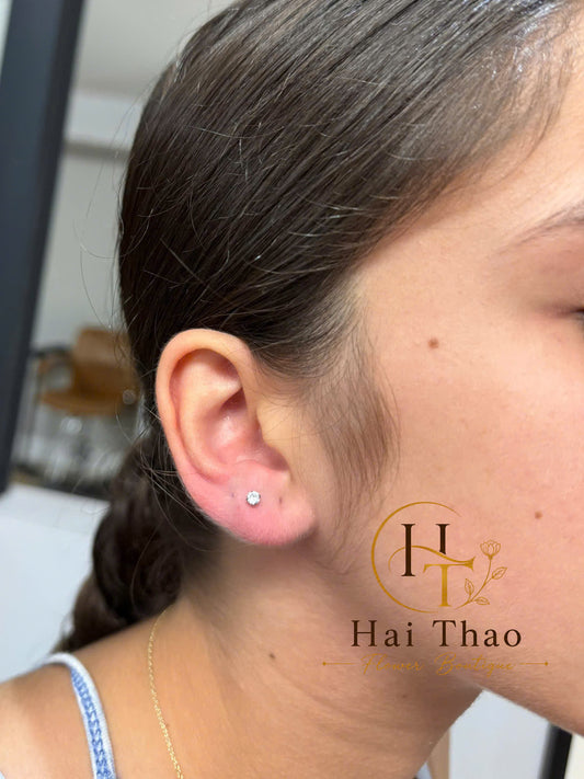 Upper lobe - Xỏ ở thuỳ tai