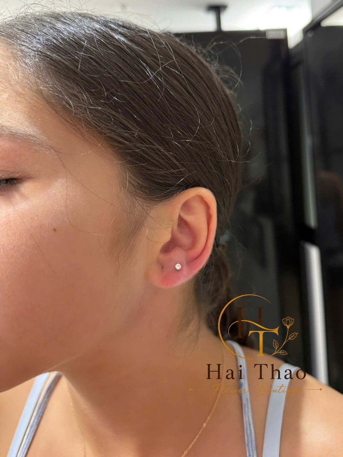 Upper lobe - Xỏ ở thuỳ tai