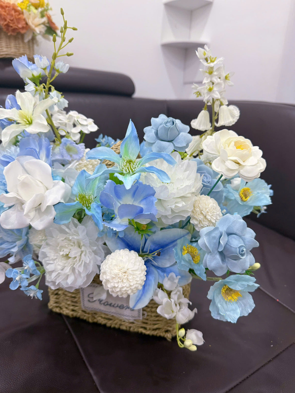 Blue & white flower basket 💙🤍