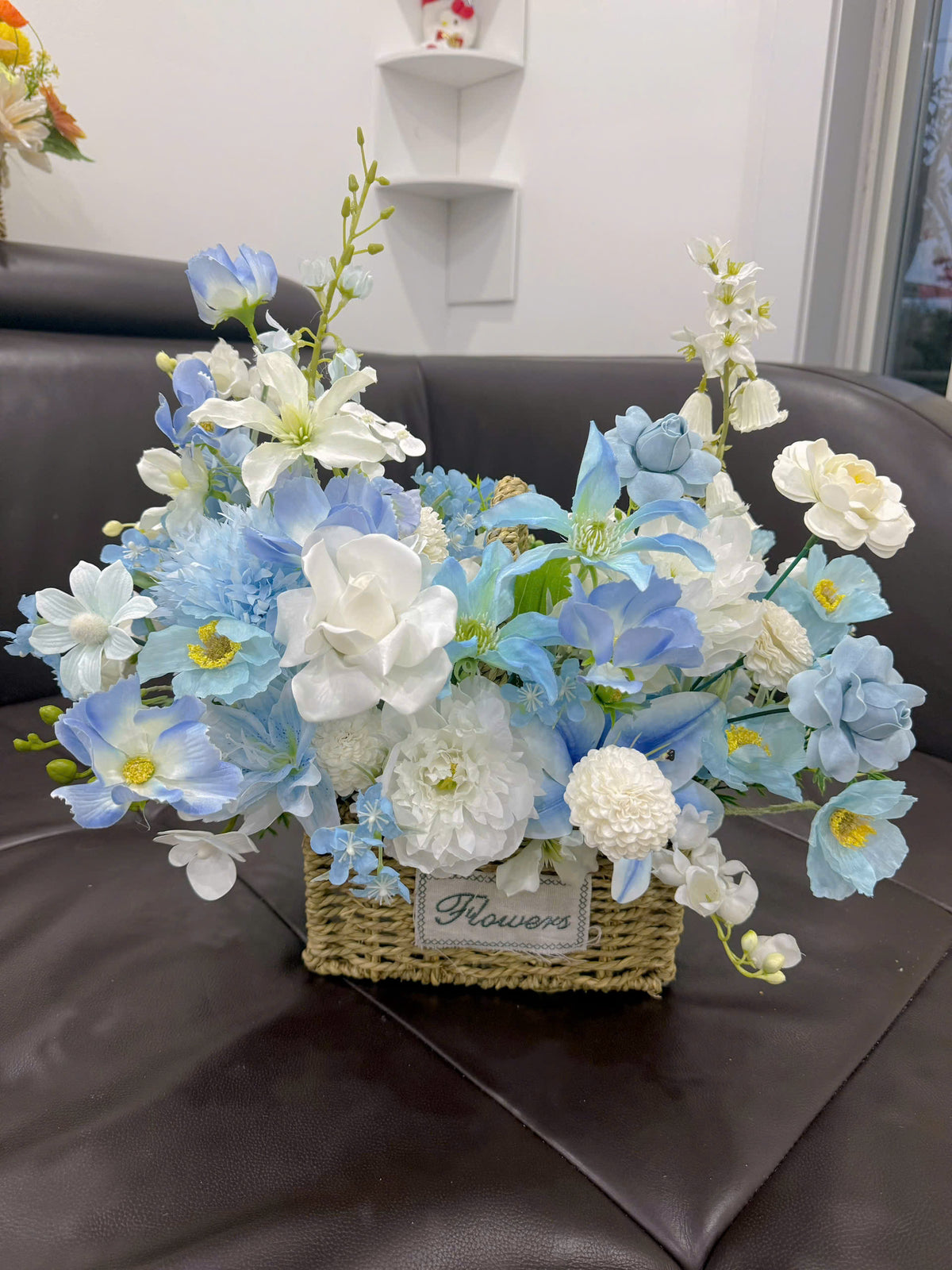 Blue & white flower basket 💙🤍