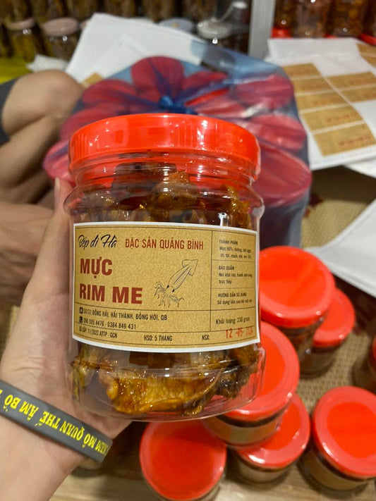Quảng Bình Tamarind-Rimmed Squid – a specialty from Dì Hà’s kitchen 🦑🌶️