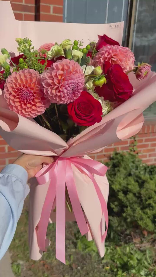 Fresh Flower - Dahlias, red roses, hydrangeas and carnations