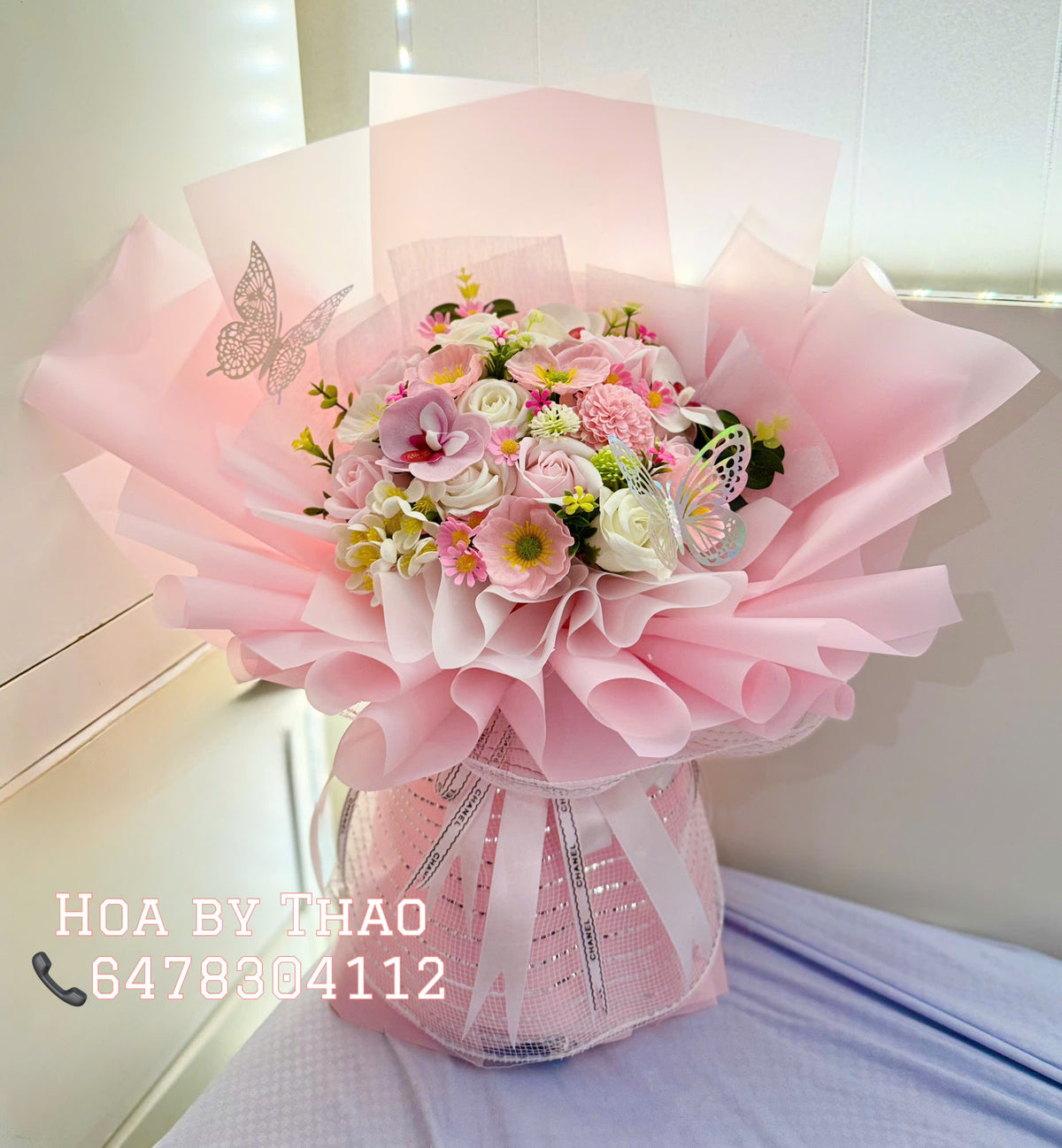 Hoa sáp tone hồng ngọt ngào phối tự nhiên