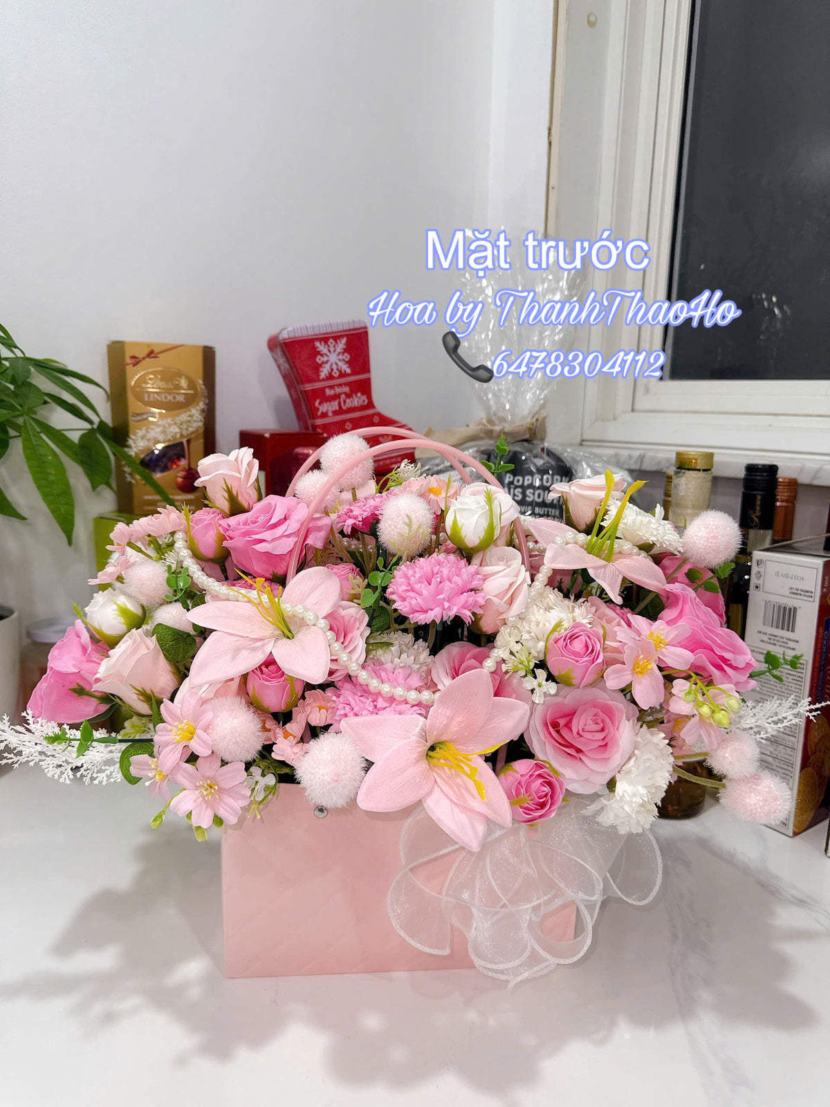 Giỏ hoa mix đều cả 2 mặt
